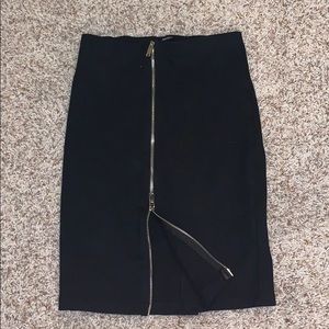 Zipper skirt